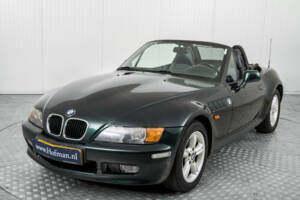 Image 18/50 of BMW Z3 1.9i (2000)