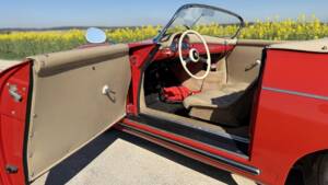 Image 10/63 de Porsche 356 1600 Speedster (1955)