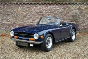 Image 41/50 of Triumph TR 6 PI (1972)