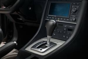 Image 24/39 of Audi S4 (2006)