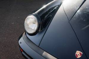 Imagen 53/60 de Porsche 911 Carrera 3.2 (WTL) (1988)