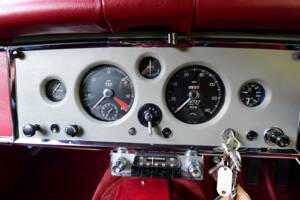 Image 38/50 of Jaguar XK 150 FHC (1959)