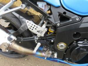 Immagine 23/37 di Suzuki DUMMY (2004)