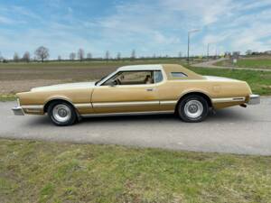 Bild 6/8 von Ford Thunderbird (1976)