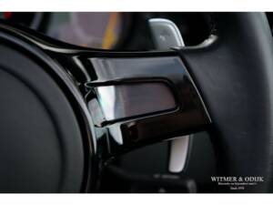 Image 28/47 of Porsche 911 Turbo (2014)