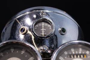 Image 24/50 of Triumph T 100 Daytona (1969)