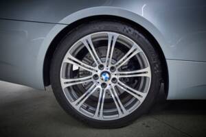 Image 37/100 of BMW M3 (2006)