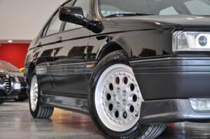Obraz 30/34 pojazdu Alfa Romeo 164 3.0 24V Q4 (1996)