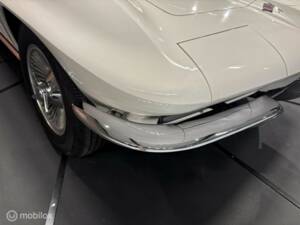 Image 23/50 of Chevrolet Corvette Sting Ray Convertible (1965)