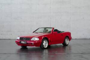 Image 1/50 de Mercedes-Benz SL 500 (1996)