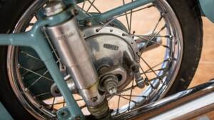 Image 8/12 de Victoria KR 26 N (1954)