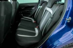 Bild 35/50 von FIAT Grande Punto 1.4 (2009)