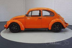 Image 17/19 of Volkswagen Beetle 1300 S (1972)