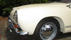 Immagine 6/45 di Volkswagen Karmann Ghia 1300 (1965)