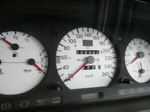 Image 25/25 of Mercedes-Benz 300 CE-24 3.4 AMG (1994)
