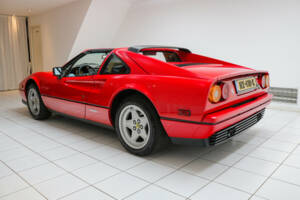 Image 3/20 of Ferrari 328 GTS (1987)