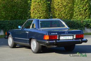 Image 9/50 de Mercedes-Benz 380 SL (1982)