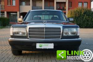 Image 2/10 of Mercedes-Benz 420 SE (1988)