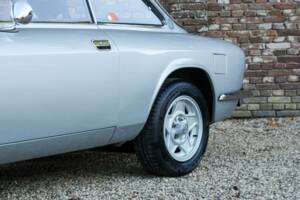Image 50/50 of Alfa Romeo 1750 GT Veloce (1970)