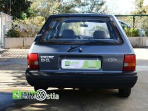 Image 5/10 of Ford Escort 1.3 Turnier (1989)