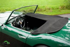 Image 49/59 of Austin-Healey 100&#x2F;6 (BN6) (1958)