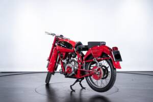 Image 7/11 of Moto Guzzi DUMMY (1949)