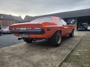Image 12/46 de Dodge Challenger R&#x2F;T 440 Six-Pack (1970)