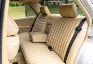 Imagen 23/25 de Mercedes-Benz 280 E (1981)