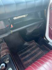 Image 40/56 of SEAT 850 Speciale (1971)