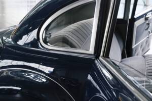 Bild 36/45 von BMW 501&#x2F;6 (1956)