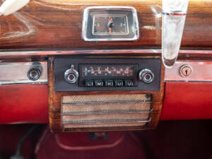 Image 10/33 of Mercedes-Benz 220 SE (1960)