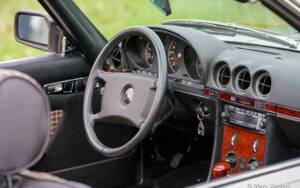 Bild 35/59 von Mercedes-Benz 280 SL (1985)