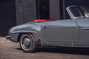 Image 7/20 of Mercedes-Benz 190 SL (1960)