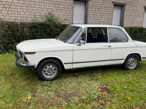 Bild 14/17 von BMW 1502 (1976)