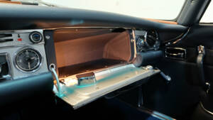 Bild 32/36 von Mercedes-Benz 280 SL (1969)