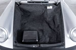 Image 14/22 of Porsche 911 Carrera 3.2 (1987)