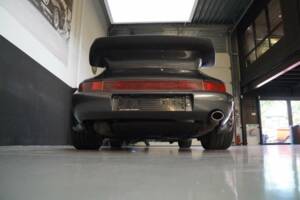 Imagen 33/50 de Porsche 911 Carrera 2 (1990)