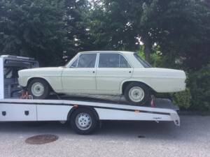 Image 52/52 of Mercedes-Benz 250 SE (1966)