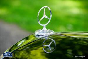 Image 16/52 of Mercedes-Benz 220 SE b (1963)