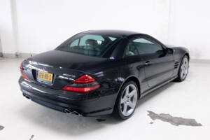 Bild 43/43 von Mercedes-Benz SL 55 AMG (2007)