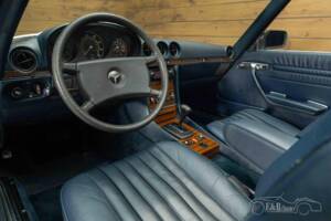 Image 11/19 of Mercedes-Benz 380 SL (1983)