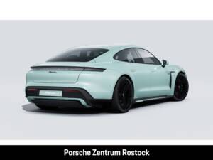 Bild 9/14 von Porsche Taycan 4S (1900)