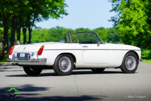 Bild 39/47 von MG MGB (1970)