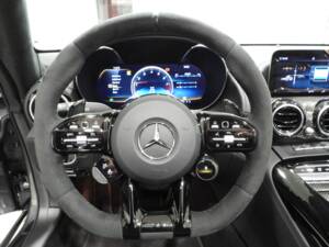 Image 6/15 of Mercedes-AMG GT (2021)