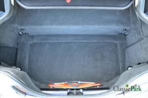 Image 13/50 de Aston Martin V8 Vantage (2005)