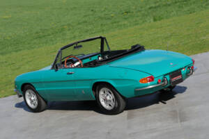Image 49/50 of Alfa Romeo 1750 Spider Veloce (1969)