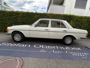 Bild 1/31 von Mercedes-Benz 280 (1978)