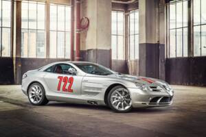 Image 14/61 of Mercedes-Benz SLR McLaren (2004)
