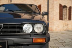 Bild 21/50 von Alfa Romeo GTV 6 2.5 (1981)