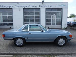 Image 33/35 de Mercedes-Benz 560 SL (1987)
